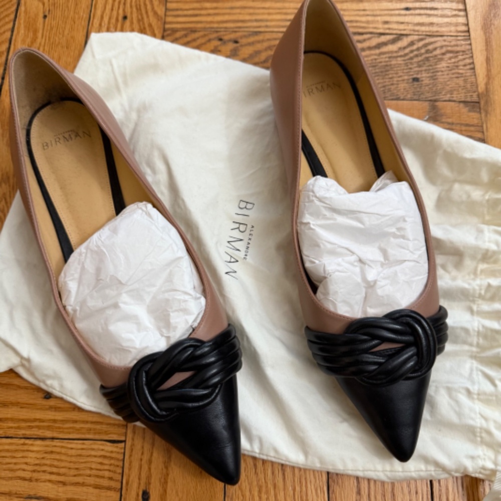 Alexandre Birman Vicky Ballerina Nude/Black size US 8.5